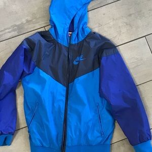 Nike youth windbreaker $20